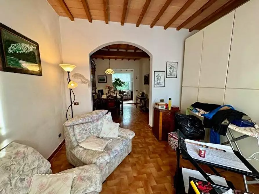 Immagine 1 di Appartamento in vendita  a Siena
