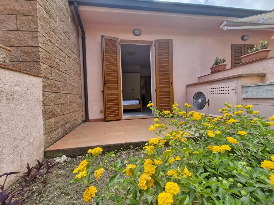 Immagine 22 di Appartamento in vendita  a Rio Marina