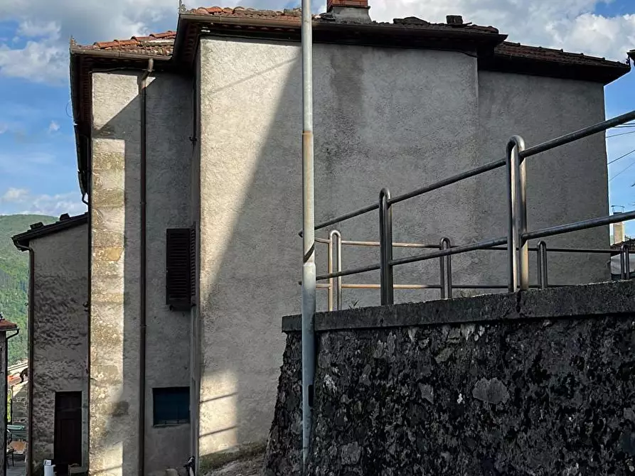 Immagine 7 di Terratetto in vendita  a Bagni Di Lucca
