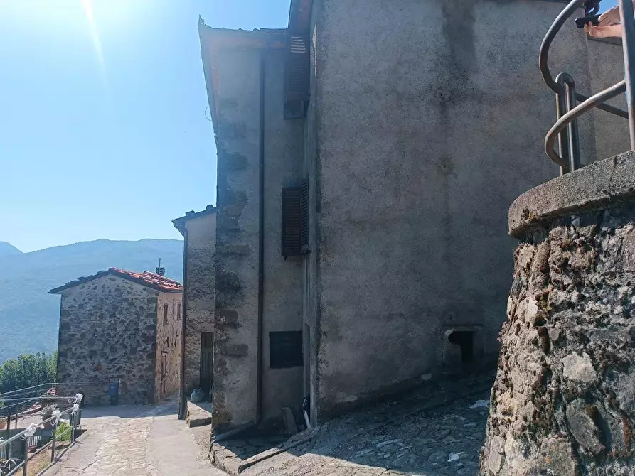 Immagine 9 di Terratetto in vendita  a Bagni Di Lucca