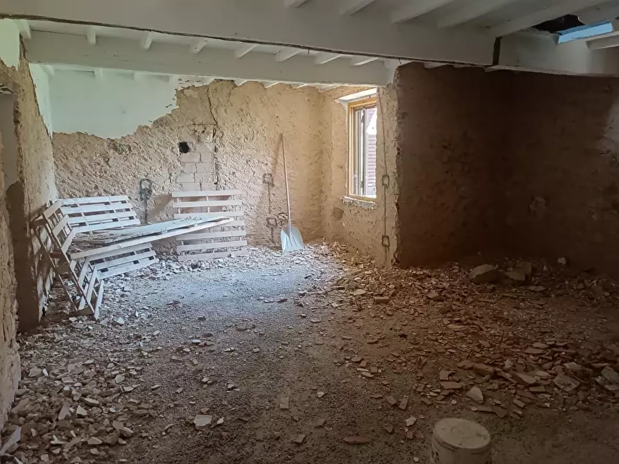 Immagine 13 di Terratetto in vendita  a Bagni Di Lucca