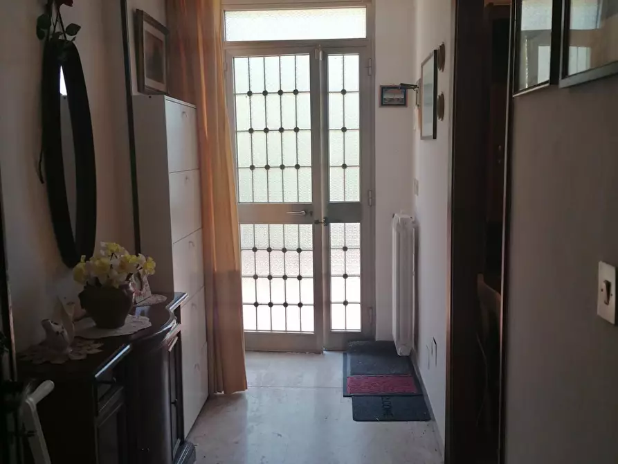 Immagine 7 di Appartamento in vendita  a Castelnuovo Magra