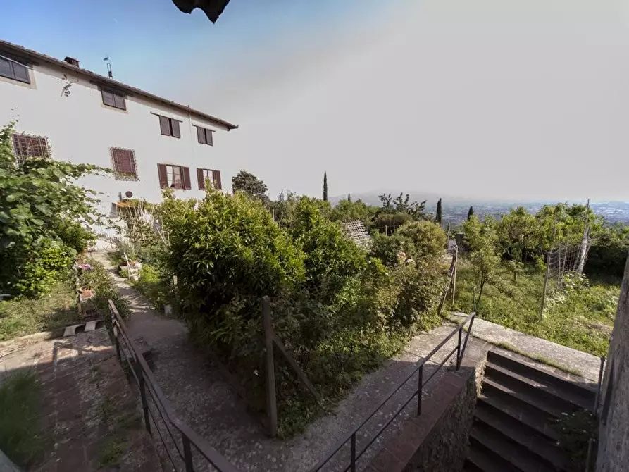 Immagine 35 di Villa in vendita  a Milano