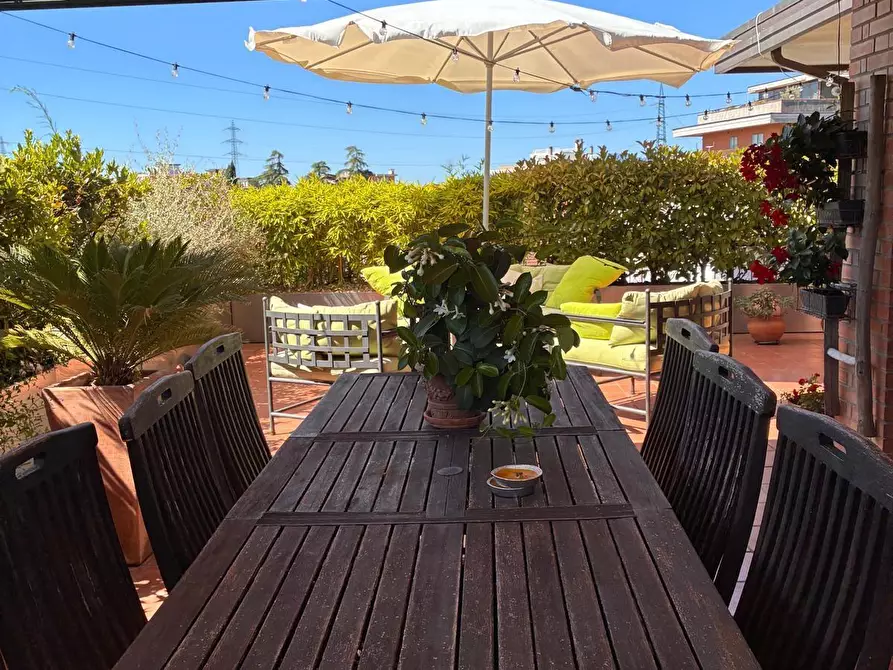 Immagine 11 di Mansarda in vendita  a Montecatini Terme