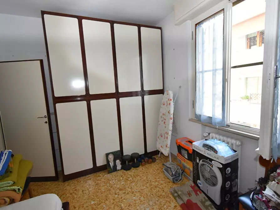 Immagine 40 di Appartamento in vendita  a Pisa