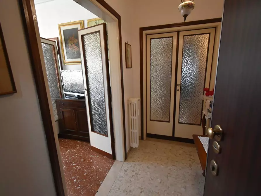 Immagine 13 di Appartamento in vendita  a Pisa