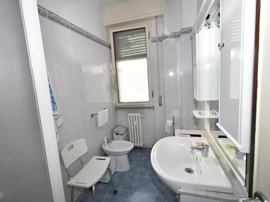 Immagine 41 di Appartamento in vendita  a Pisa