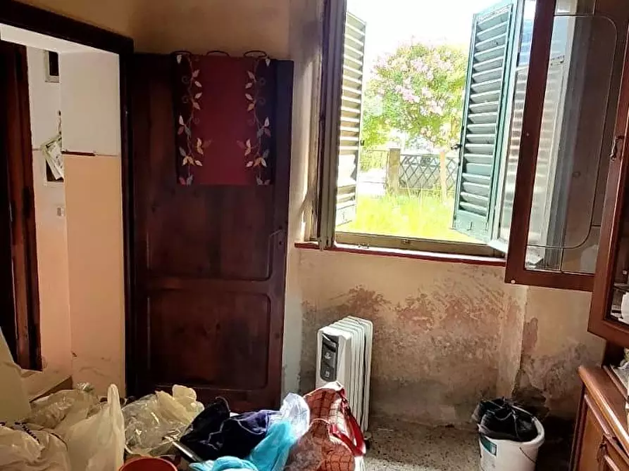 Immagine 16 di Villa in vendita  a Vecchiano