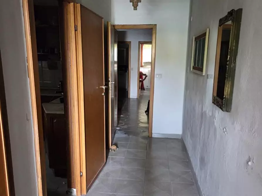 Immagine 20 di Villa in vendita  a Pisa