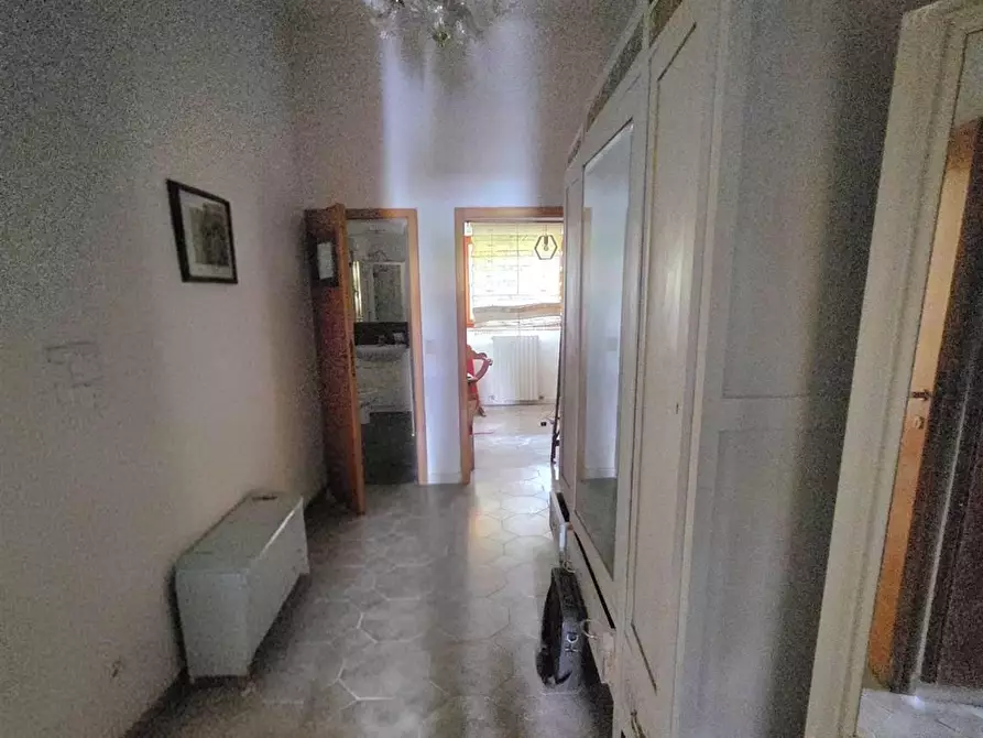 Immagine 12 di Villa in vendita  a Pisa