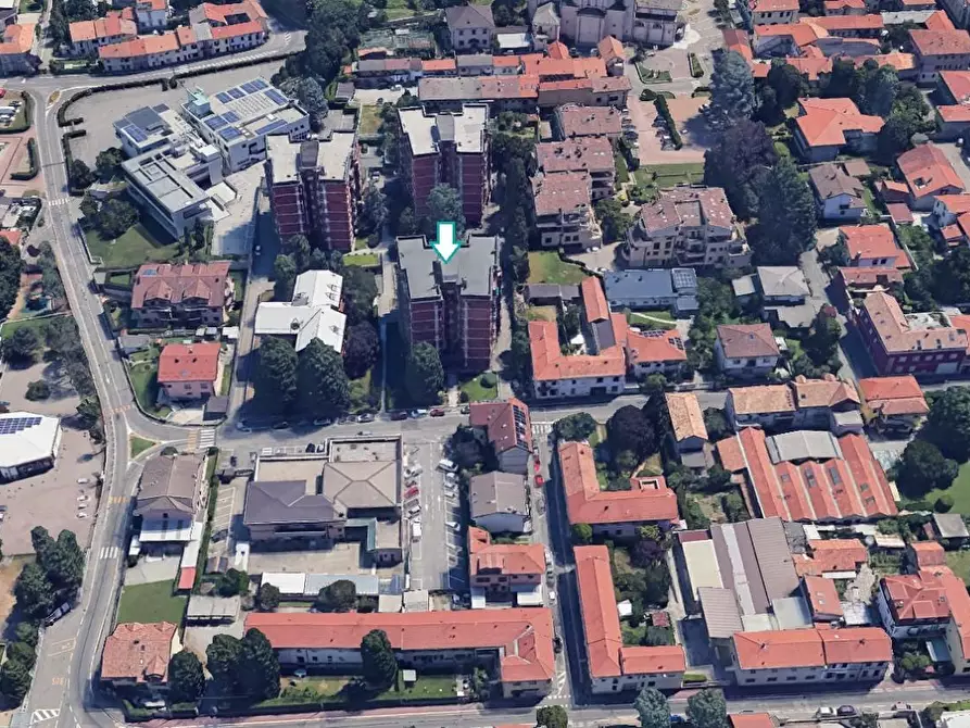 Immagine 2 di Appartamento in vendita  a Barlassina