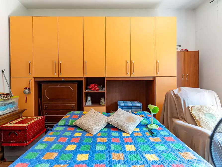 Immagine 29 di Villetta a schiera in vendita  a Lastra A Signa