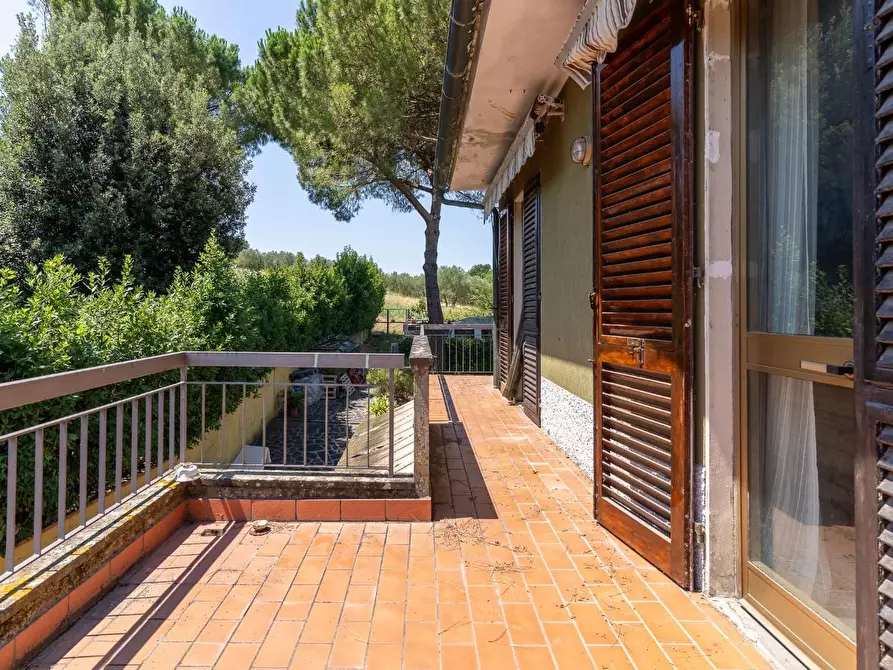 Immagine 14 di Villetta a schiera in vendita  a Lastra A Signa