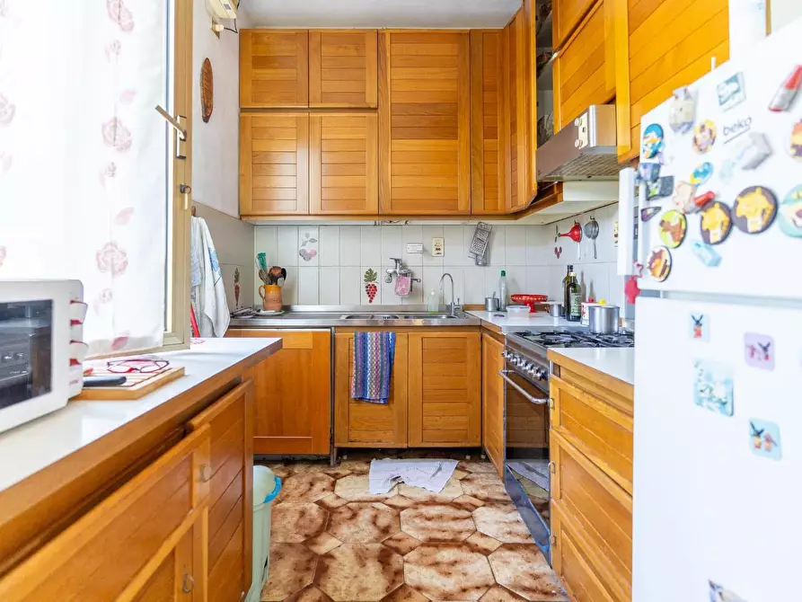 Immagine 23 di Villetta a schiera in vendita  a Lastra A Signa