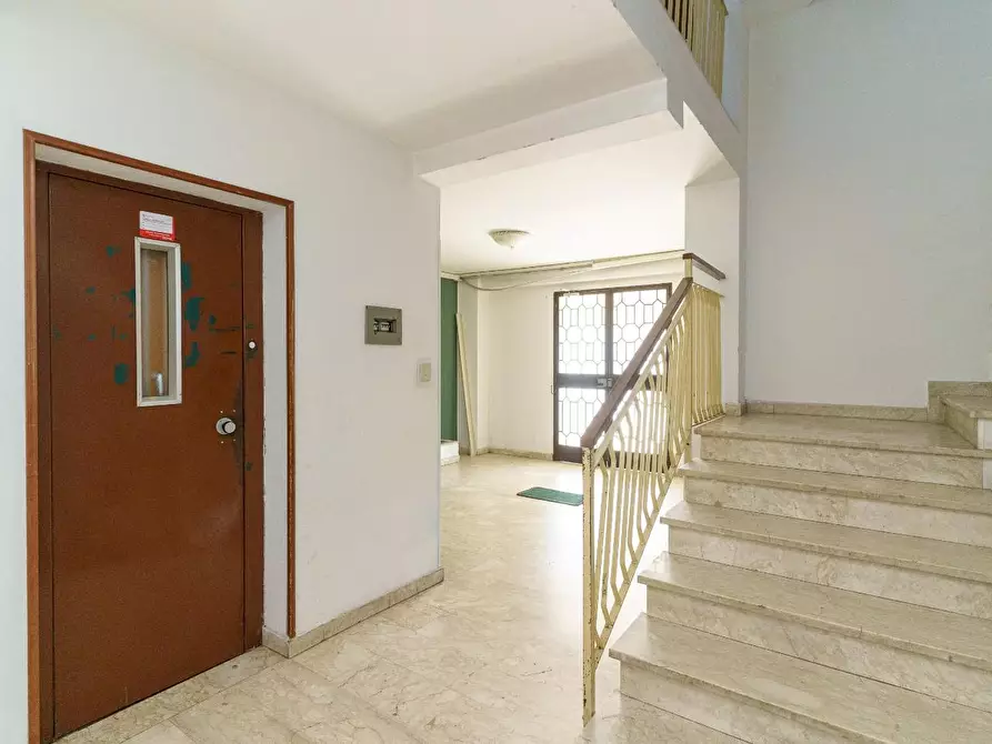 Immagine 40 di Appartamento in vendita  a Lentini