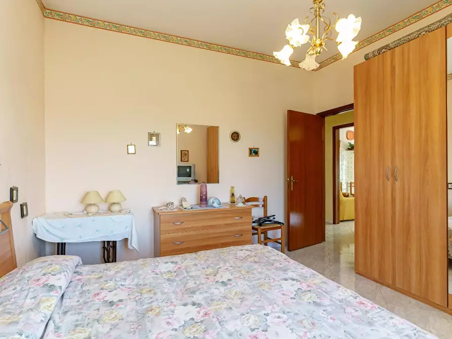 Immagine 15 di Appartamento in vendita  a Lentini