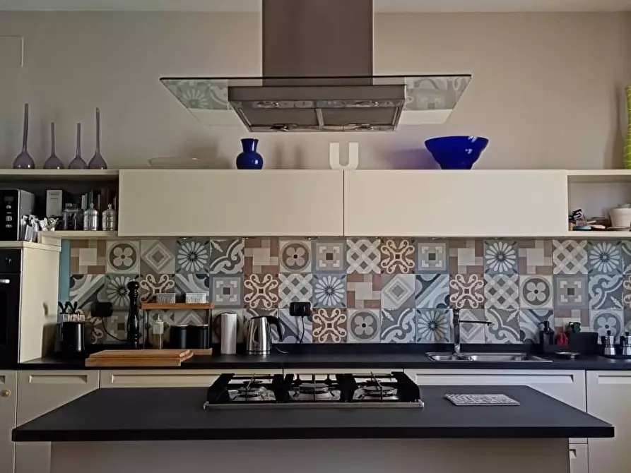 Immagine 37 di Casa indipendente in vendita  a Cascina