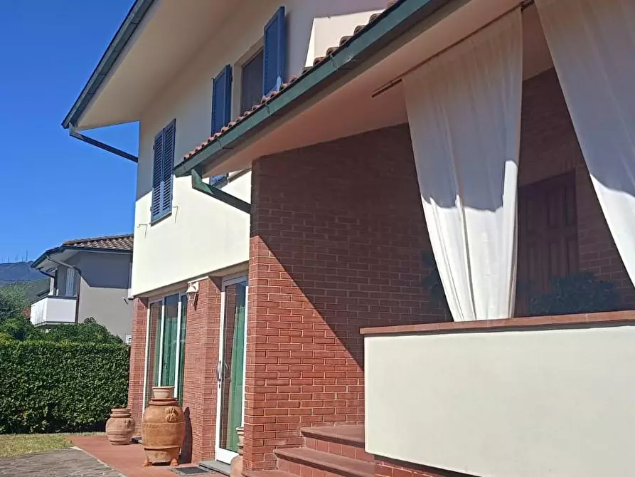 Immagine 22 di Casa indipendente in vendita  a Cascina