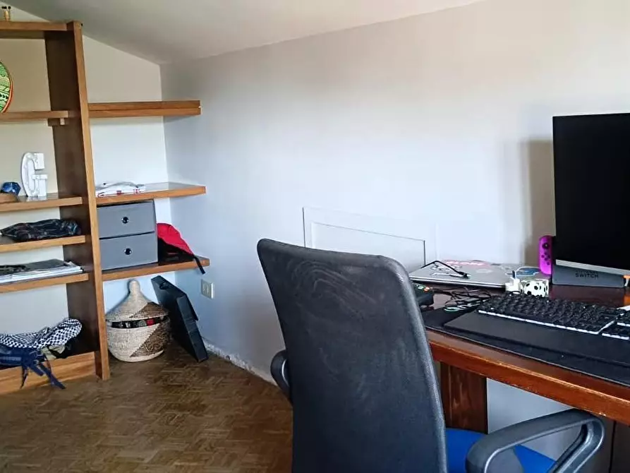 Immagine 42 di Casa indipendente in vendita  a Cascina