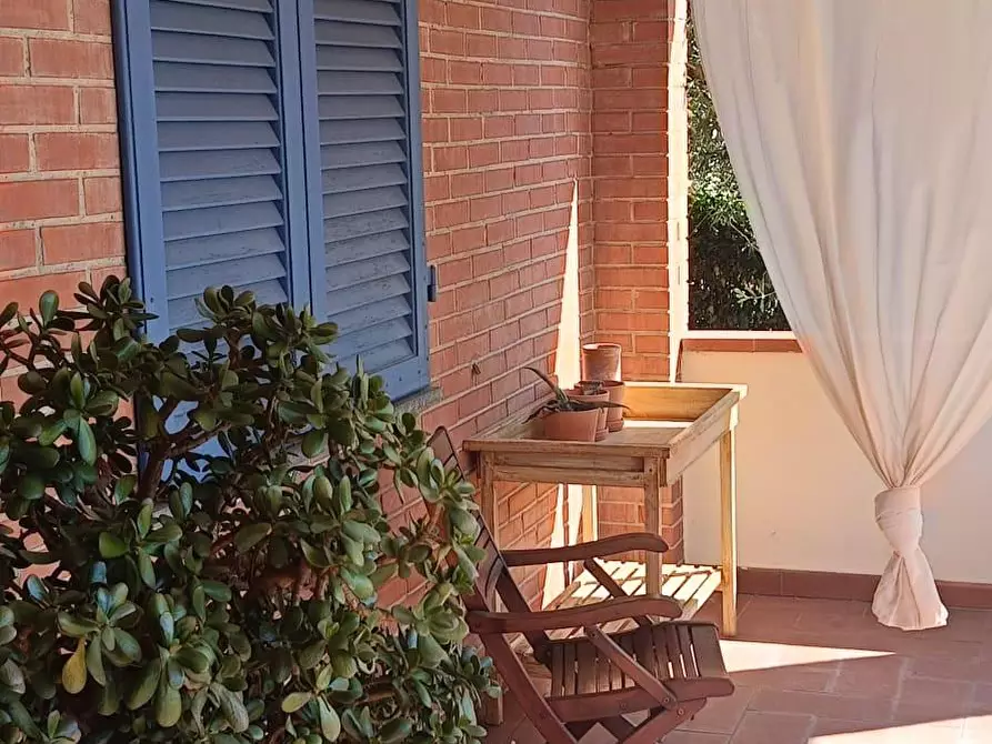 Immagine 25 di Casa indipendente in vendita  a Cascina