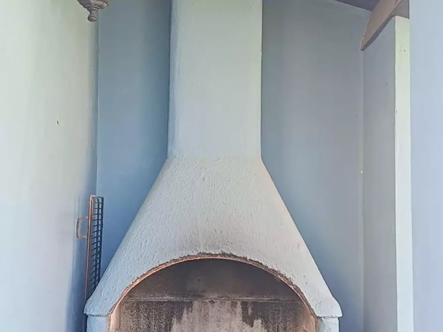 Immagine 13 di Casa indipendente in vendita  a Cascina