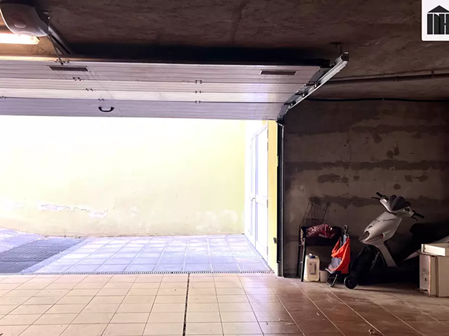 Immagine 22 di Appartamento in vendita  a Santa Croce Sull'arno