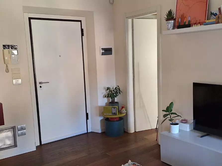 Immagine 3 di Appartamento in affitto  a Livorno