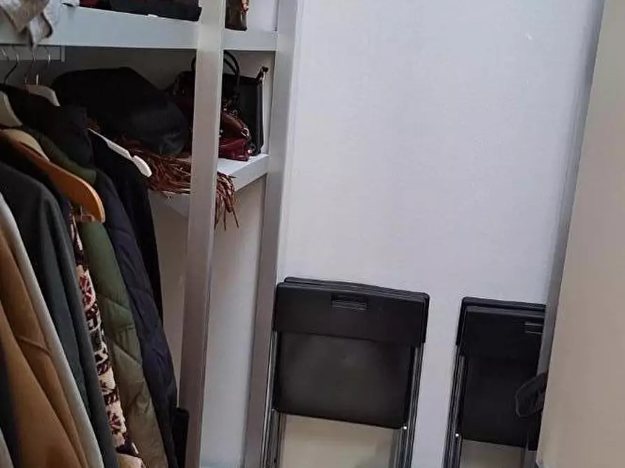 Immagine 11 di Appartamento in affitto  a Livorno