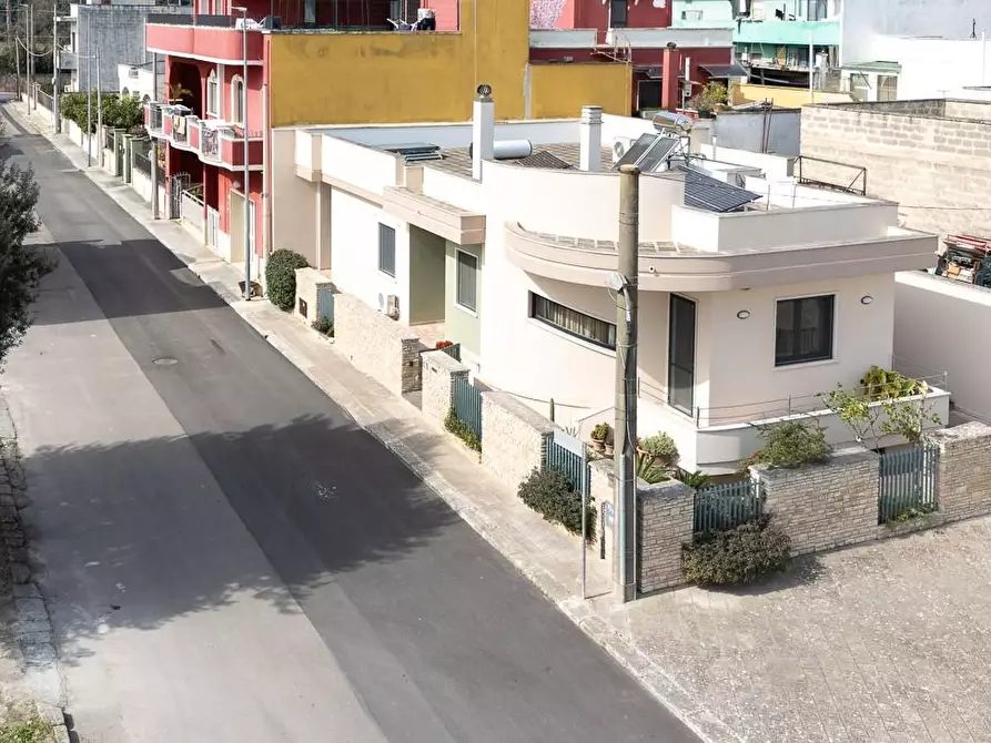 Immagine 3 di Casa indipendente in vendita  a Trepuzzi