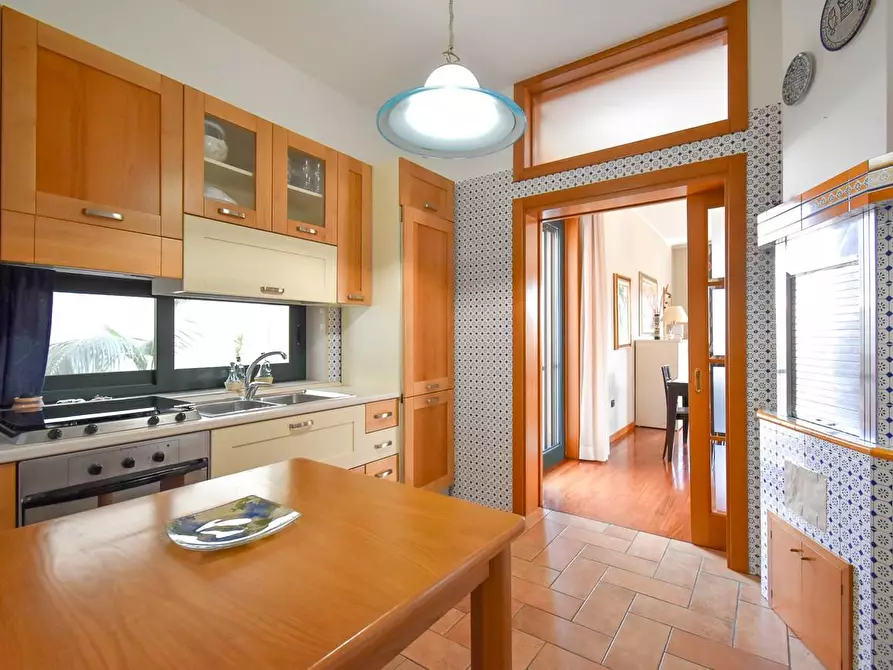 Immagine 18 di Casa indipendente in vendita  a Trepuzzi