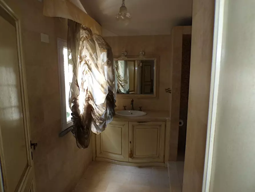 Immagine 6 di Appartamento in vendita  a Cascina