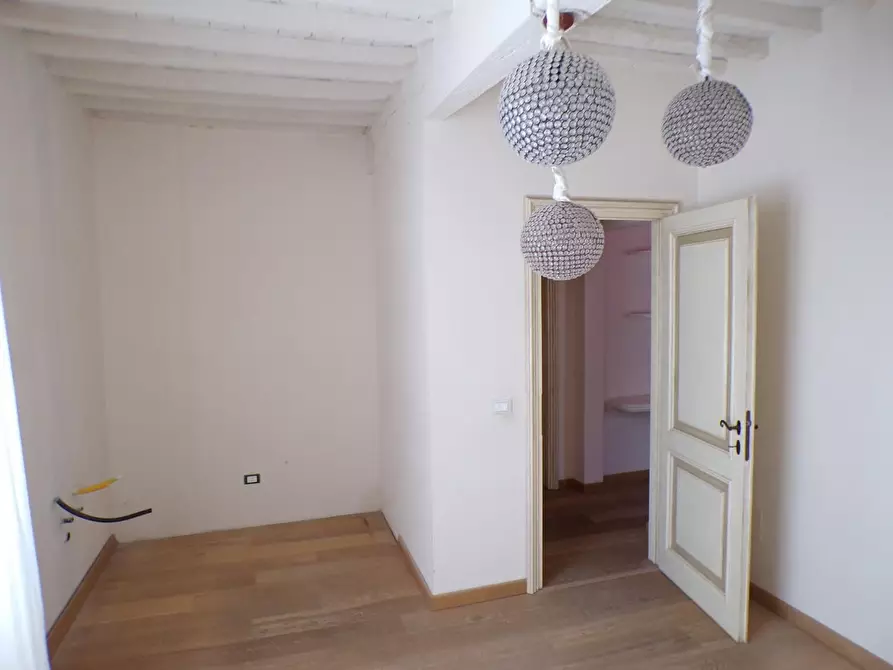 Immagine 20 di Appartamento in vendita  a Cascina