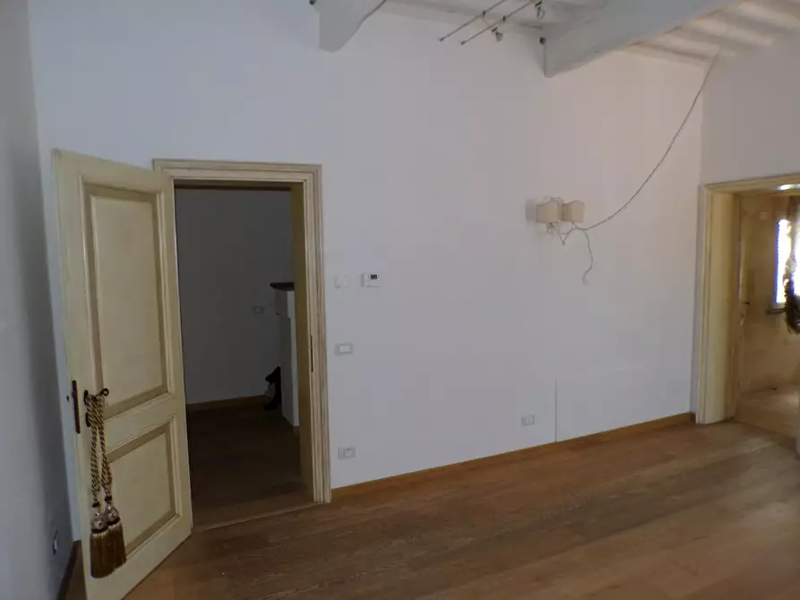 Immagine 5 di Appartamento in vendita  a Cascina