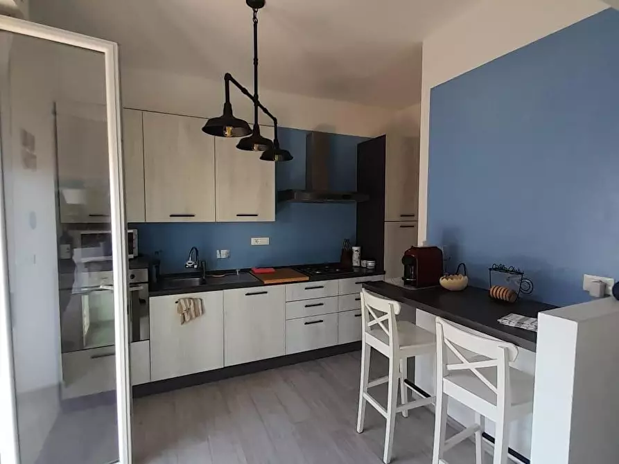 Immagine 5 di Appartamento in vendita  a Livorno