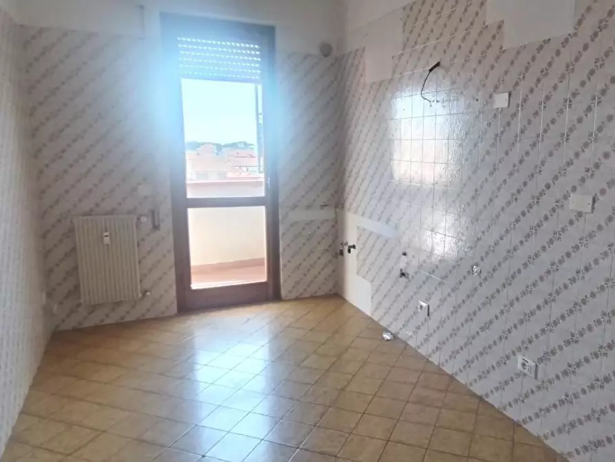 Immagine 6 di Appartamento in vendita  a Carrara