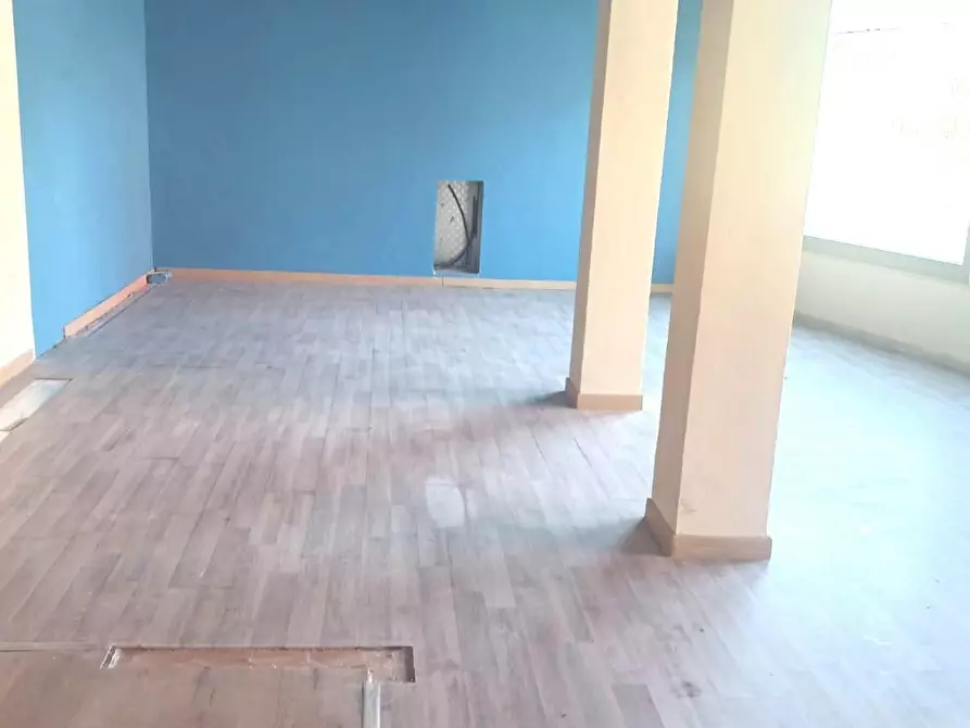 Immagine 6 di Locale commerciale in affitto  a Vicopisano