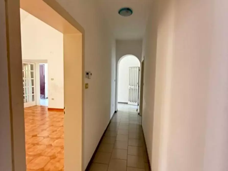 Immagine 10 di Appartamento in vendita  a Alessano