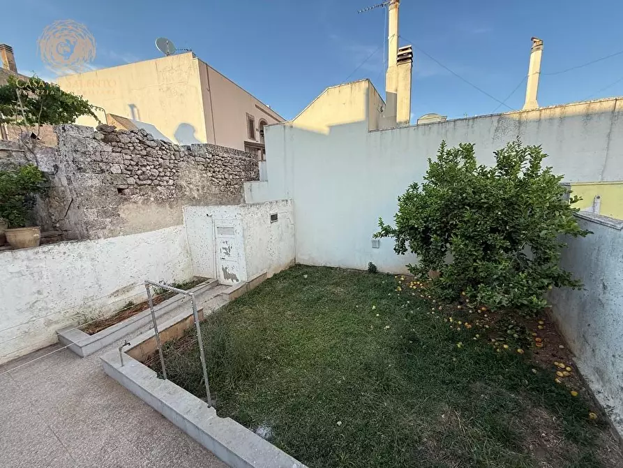 Immagine 21 di Appartamento in vendita  a Alessano