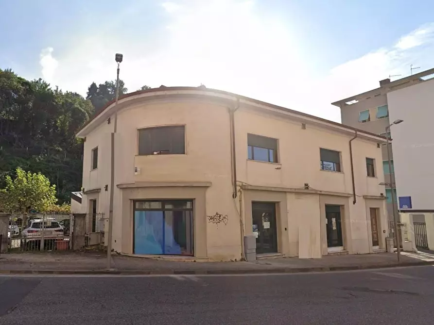 ufficio in vendita a Carrara