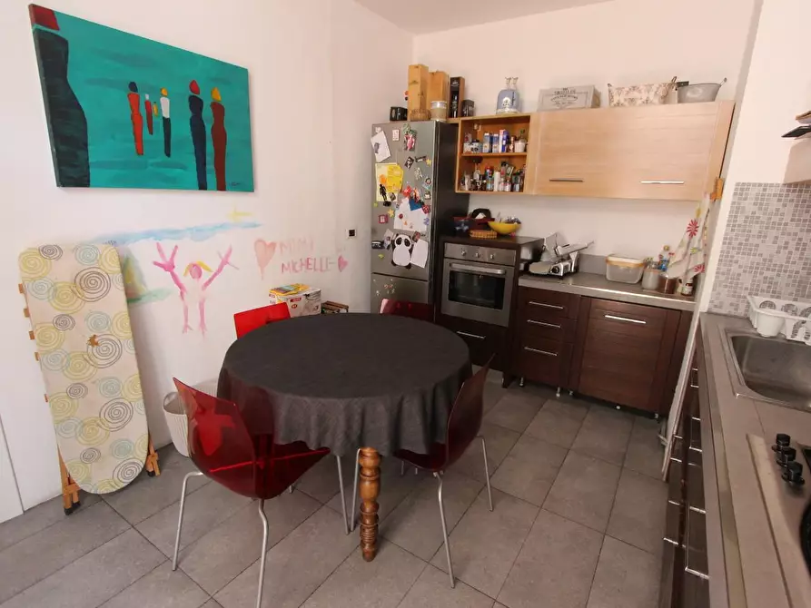 Immagine 10 di Appartamento in vendita  a La Spezia