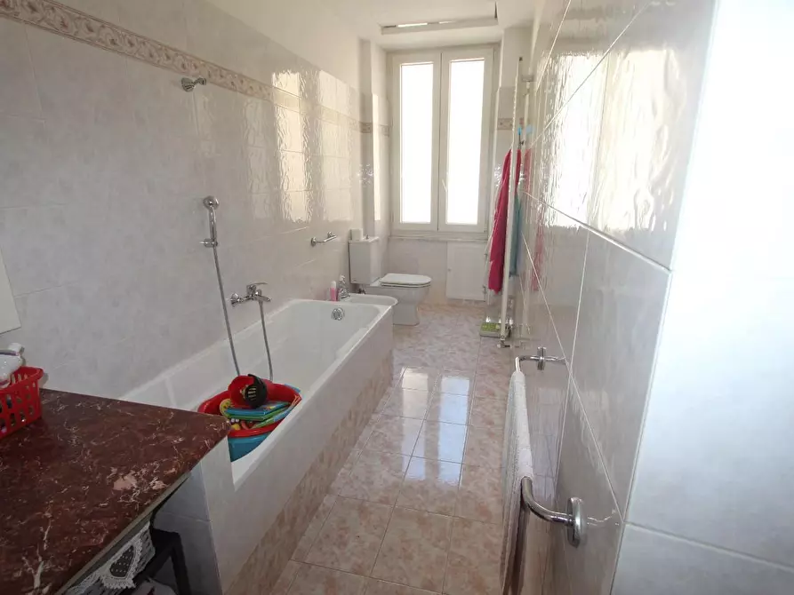 Immagine 20 di Appartamento in vendita  a La Spezia