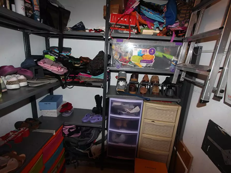 Immagine 24 di Appartamento in vendita  a La Spezia