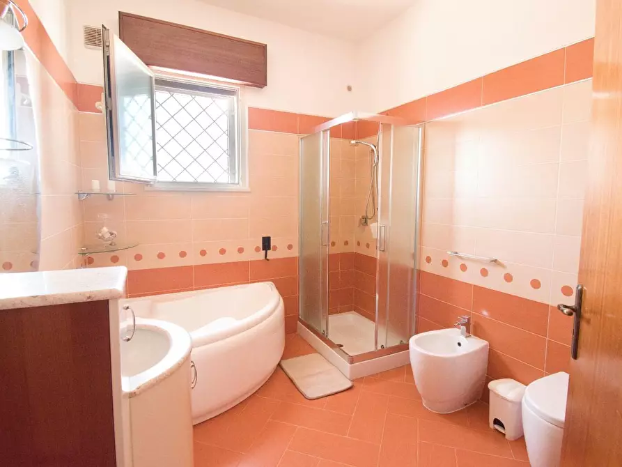 Immagine 35 di Villa in vendita  a Nardo'