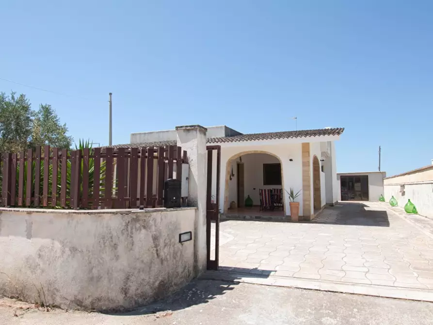 Immagine 45 di Villa in vendita  a Nardo'