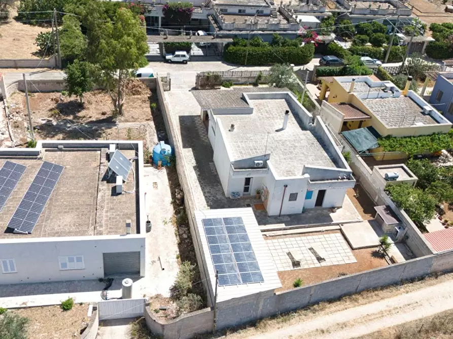 Immagine 4 di Villa in vendita  a Nardo'