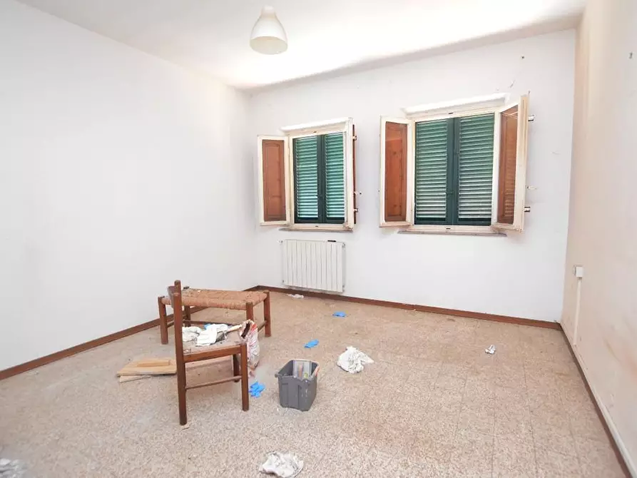 Immagine 18 di Villa in vendita  a Lucca