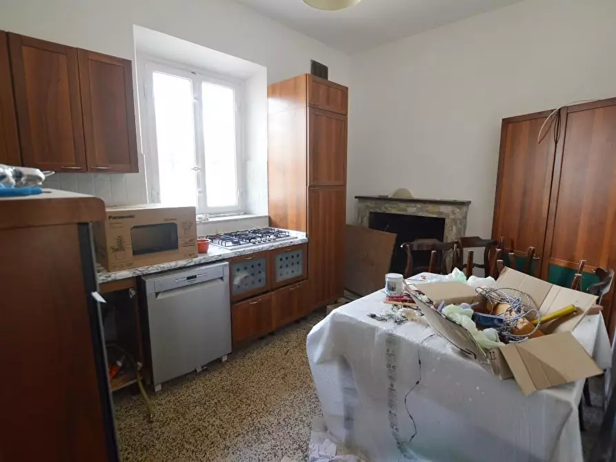 Immagine 17 di Villa in vendita  a Lucca