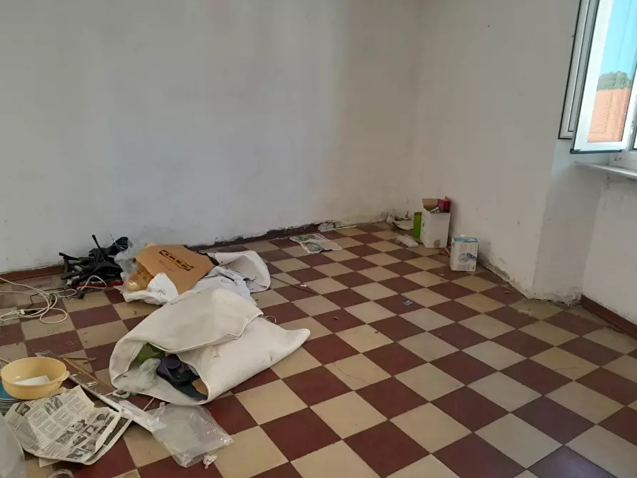 Immagine 3 di Appartamento in vendita  a Livorno