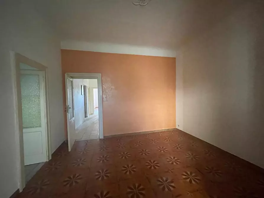 Immagine 8 di Appartamento in vendita  a Taranto