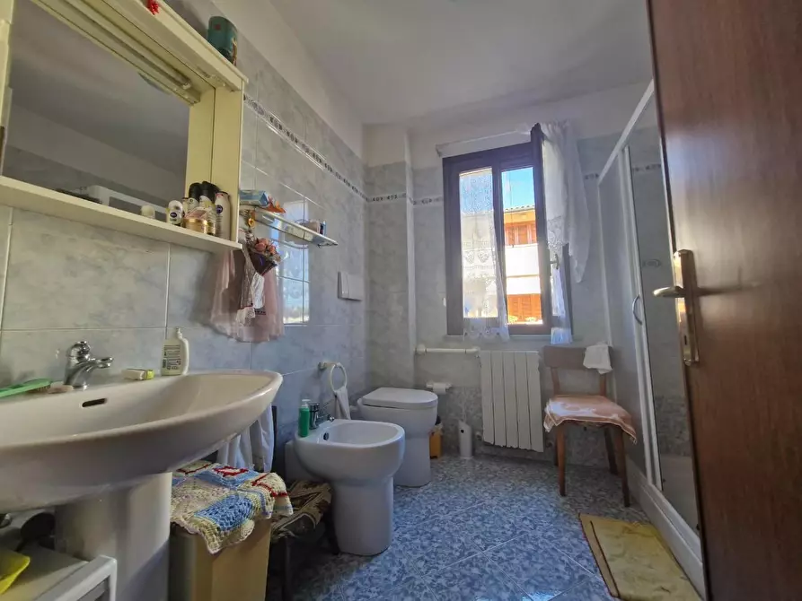 Immagine 13 di Appartamento in vendita  a Campiglia Marittima